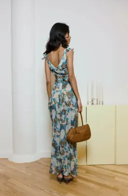 Realisation Par Lila Maxi Dress Blue Hydrangea Print Size S / AU 6-8 for rent on The Volte - image 5