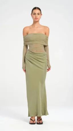 Benni Yasmin Off Shoulder Maxi Dress in Pistachio Size AU 8 for rent on The Volte - image 1