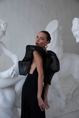 L'Idee Woman Ventoux Gown Noir Black Size 10 for rent on The Volte - image 4