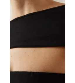 Reformation Carmina Mini Dress Black Size 6 for rent on The Volte - image 3