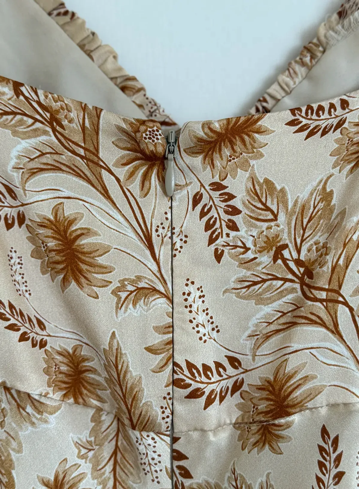 Bec & Bridge Fleetwood Midi Dress Cream Floral Size 8 - Image 9