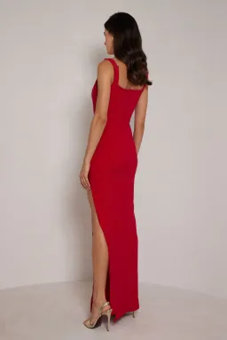 Noelle Red for rent on The Volte - image 4