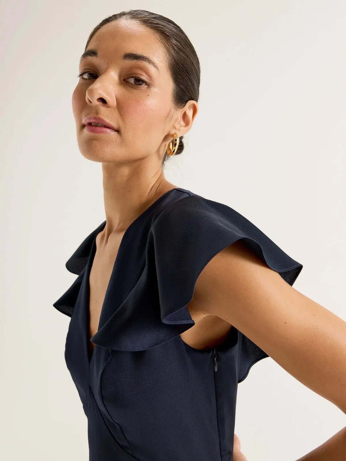 Review Montreal Flounce Sleeve Satin Maxi Dress Navy Size 12 - Image 3