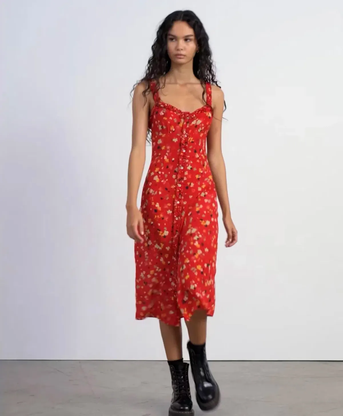 Realisation Par The Juliet in Rouge Fleur in Size M/AU 10 - Image 1