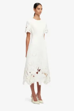  Leo Lin Caroline Applique Short Sleeve Midi Dress Ivory Size 10 for rent on The Volte - image 3