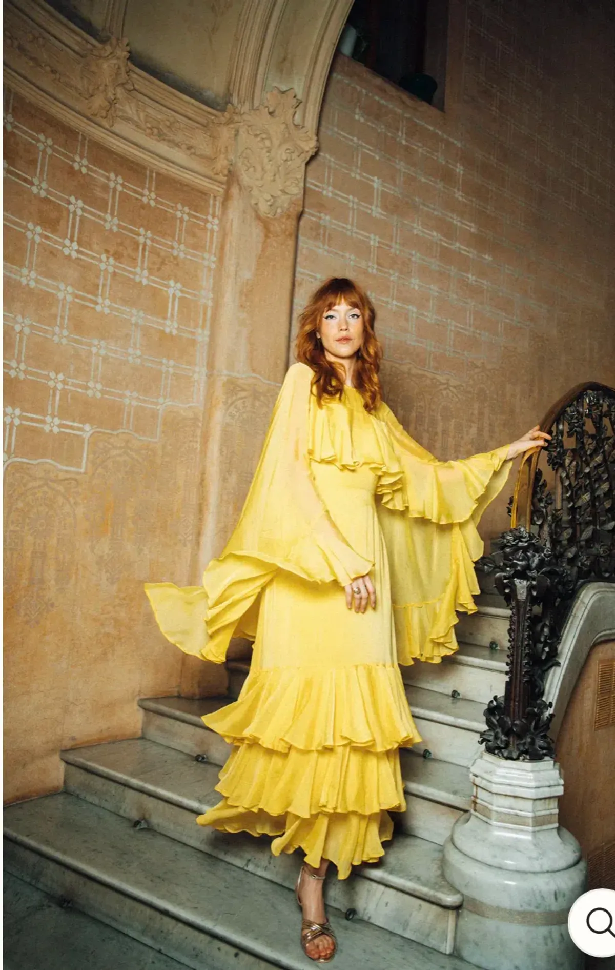 Queens of Archive Bianca Dress - size Small - Image 1