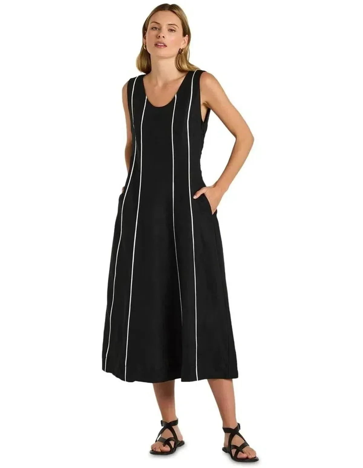 Yarra Trail Paradise Midi Dress Black Size 12 - Image 1