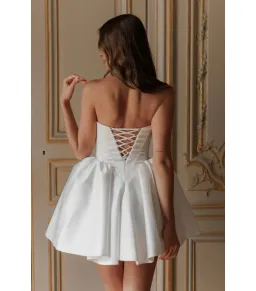 Rosie Etienne Valentina Mini Dress White Size Small / AU 8  for rent on The Volte - image 3