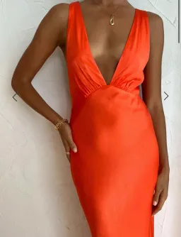 Shona Joy Milo Plunged Cross Back Midi Dress Red Size 10 for rent on The Volte - image 3