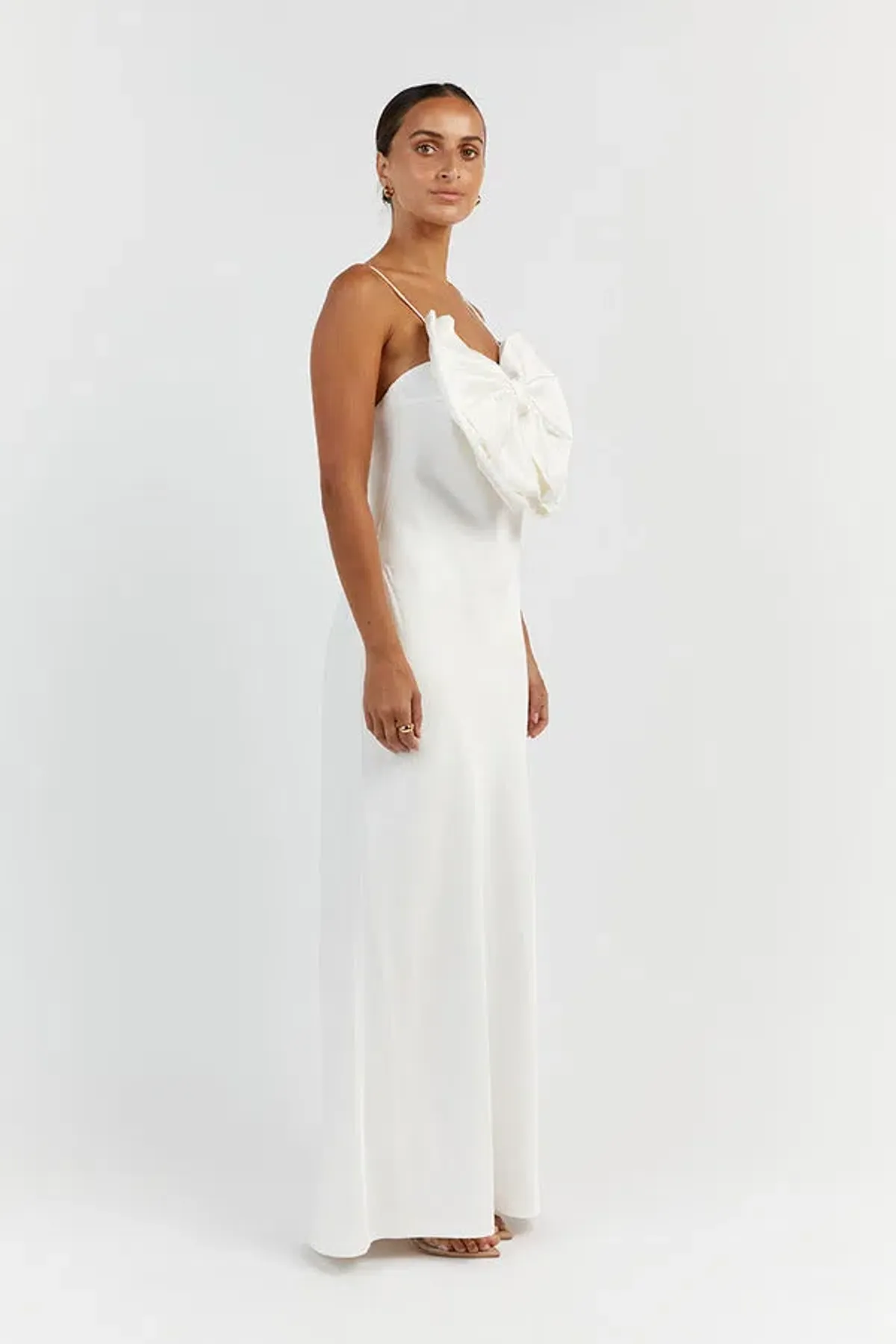 DISSH Aisle White Front Bow Midi Dress - Image 2
