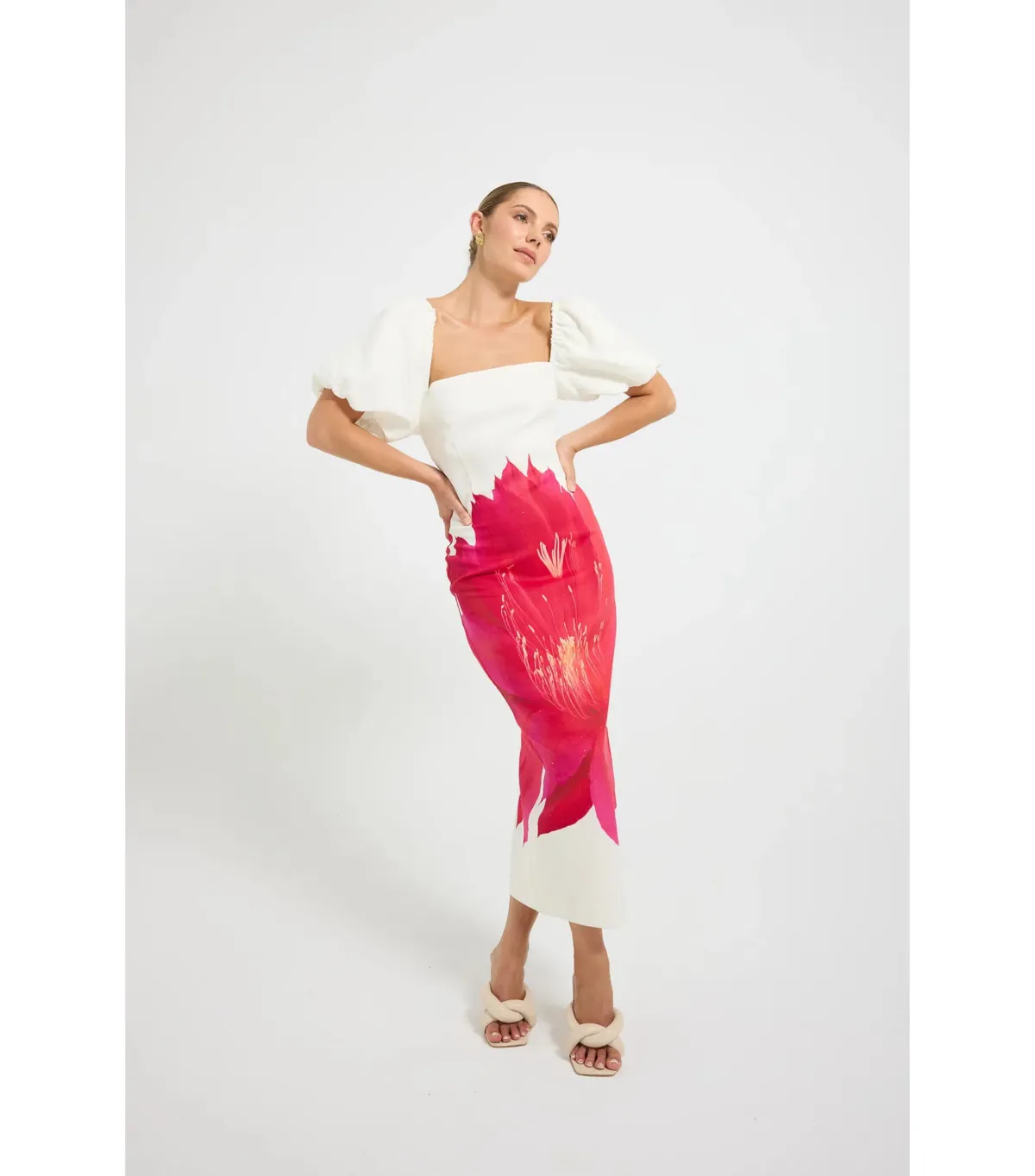 Pasduchas Aurelia Sleeve Midi Dress Floral Size AU 12  - Image 3