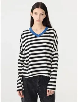 Bassike Stripe Boxy V Neck Long Sleeve T-Shirt in Black Size 10 for rent on The Volte - image 3