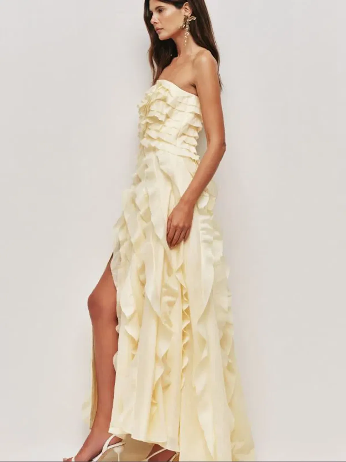 Aje Allaire Gown in Butter Yellow Size 10 - Image 3