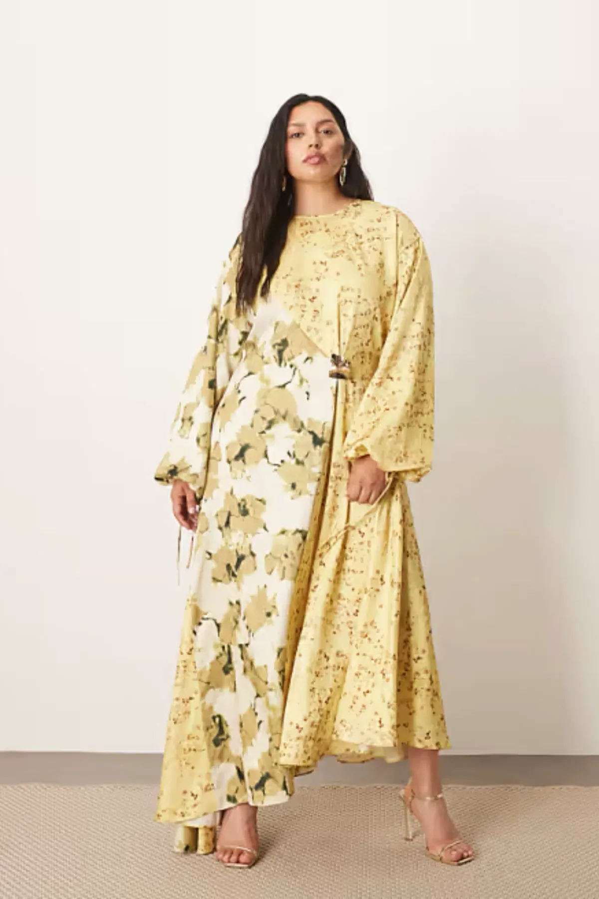 Arrange Crinkle Satin Long Sleeve midi dress SIZE uk 20  - Image 1