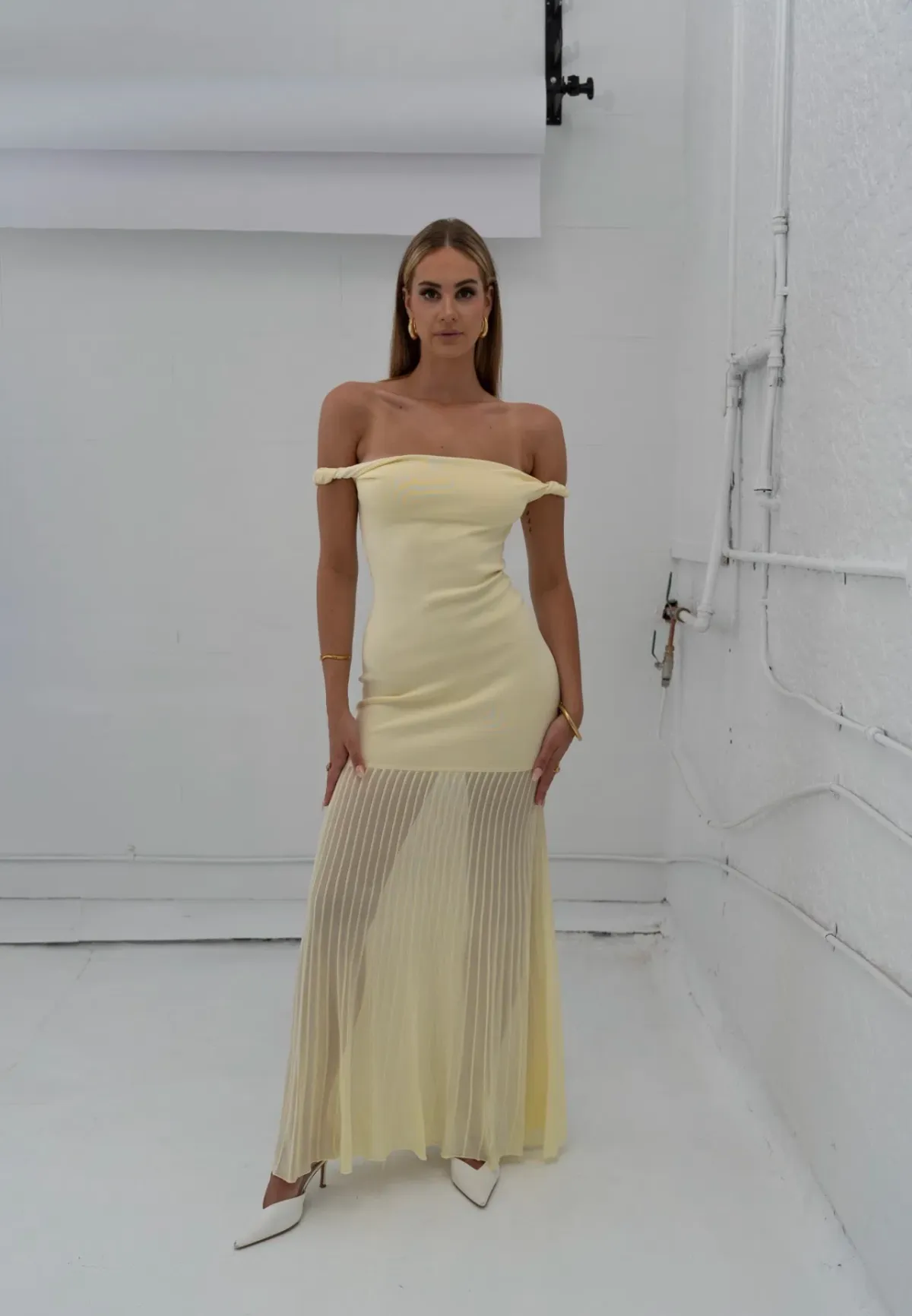 Sir Elia Off Shoulder Twist Dress- 3 - Image 3