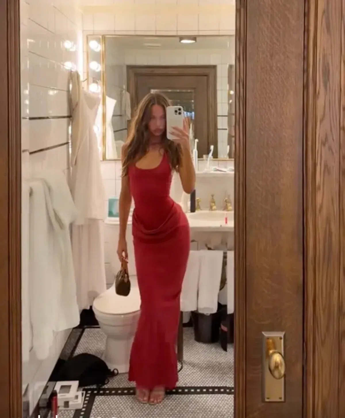 Jade Maxi Dress in Scarlet Red AU 8Jade Maxi Dress in Scarlet Red AU 8 - Image 2