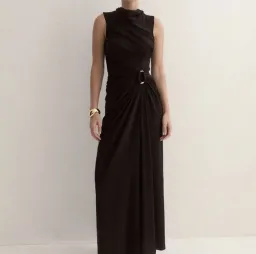 Sheike Simone Maxi Sz12 for rent on The Volte - image 1
