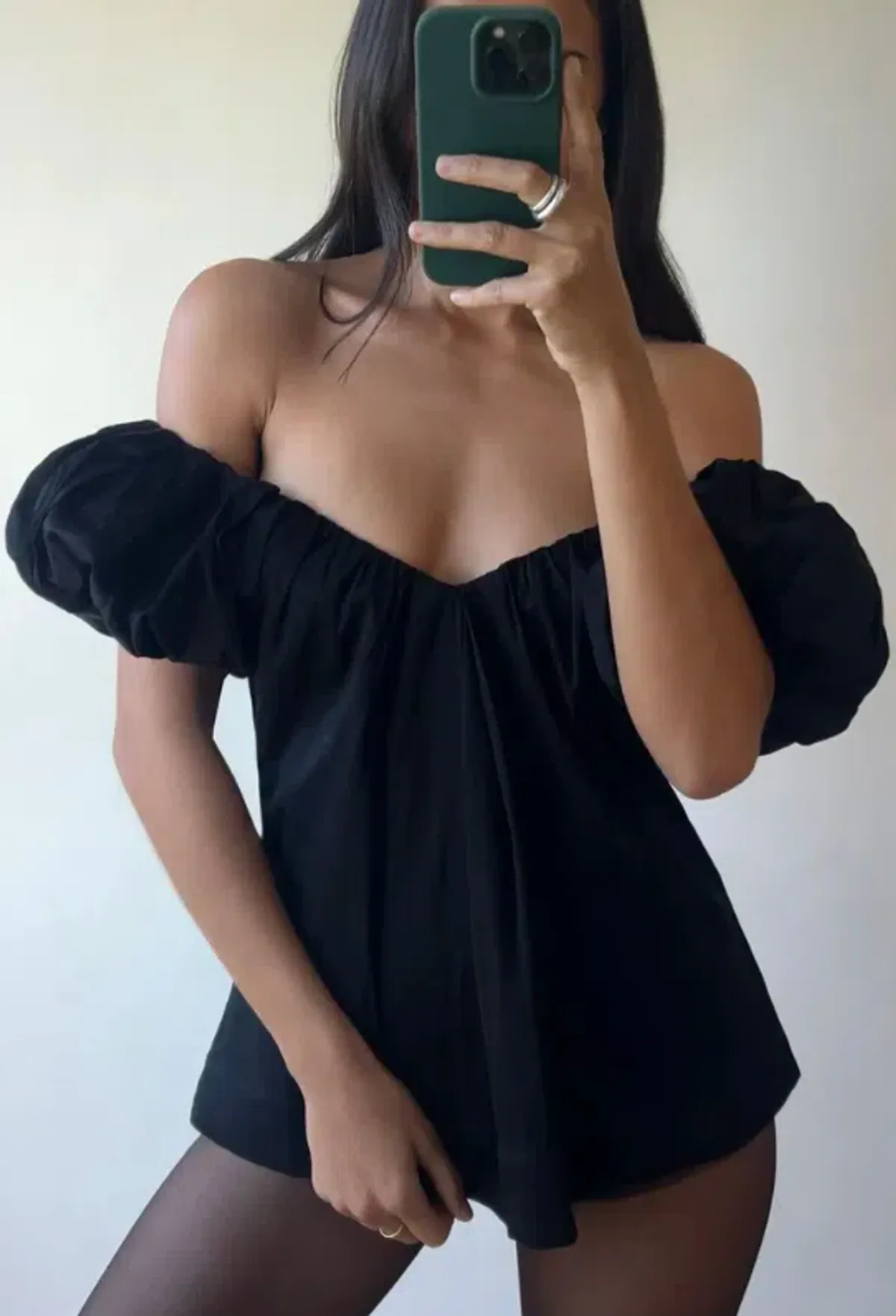 Hansen and Gretel Thandie Top Black and Emaneul Lace Skirt Black - Image 3