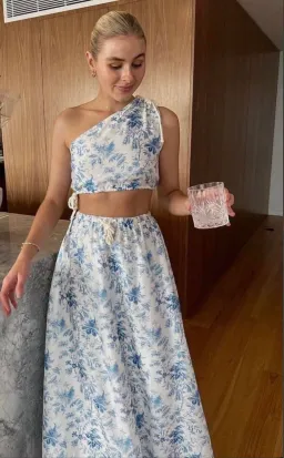 Sir the Label Clementine Set for rent on The Volte - image 3