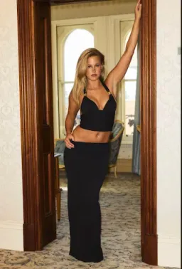 Orphe Paloma Set for rent on The Volte - image 1