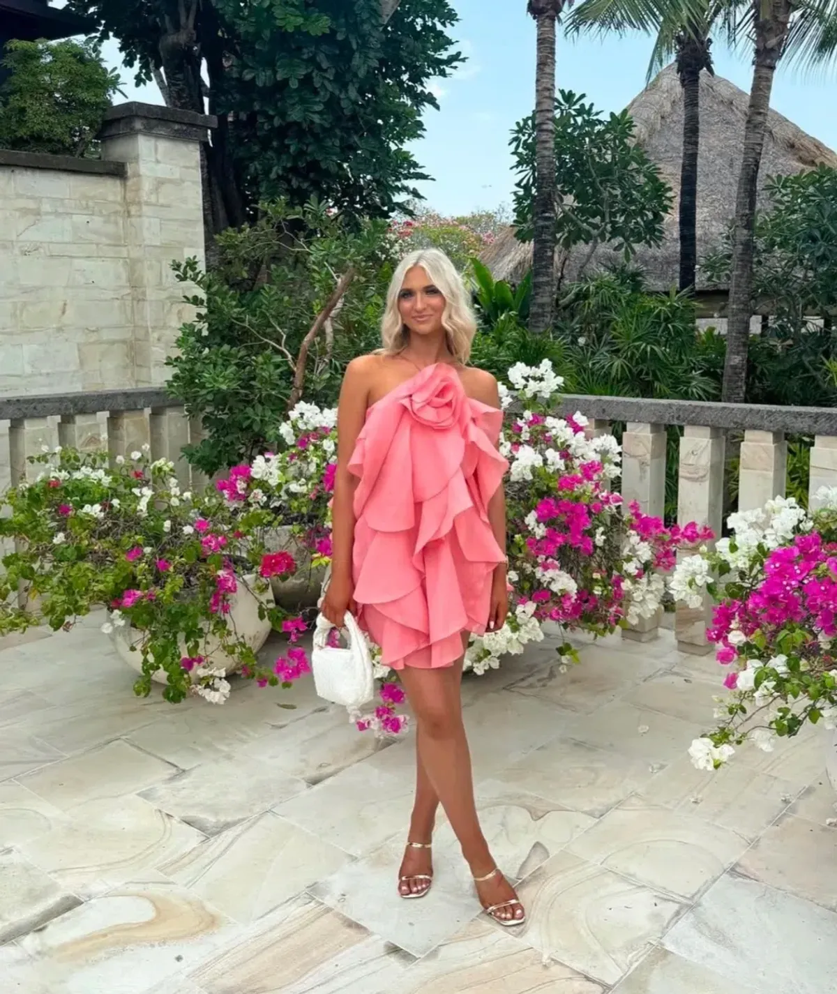 AJE Pandorea Mini Coral Size 8  - Image 3