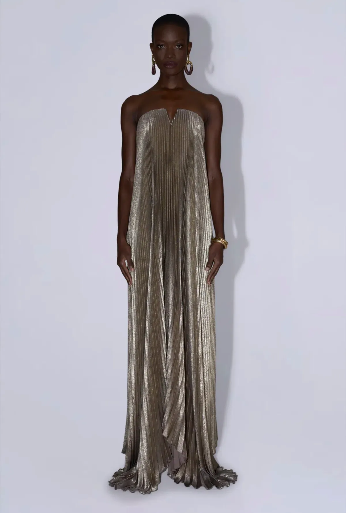 Lidee Black Tie- Gold Shimmer Size 10 - Image 1