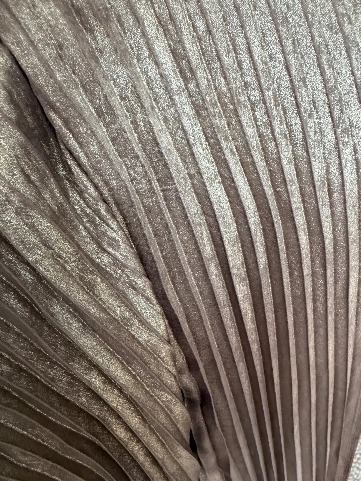 Lidee Black Tie- Gold Shimmer Size 10 - Image 4