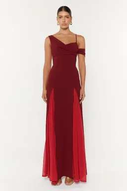 She Is Ollá Margot Dress size M / 10 for rent on The Volte - image 4