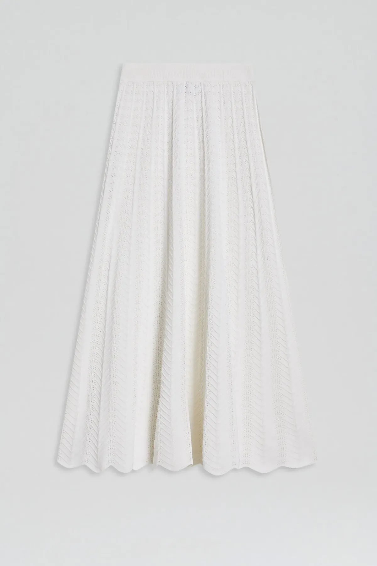 Pleat Lace White Set - Image 5