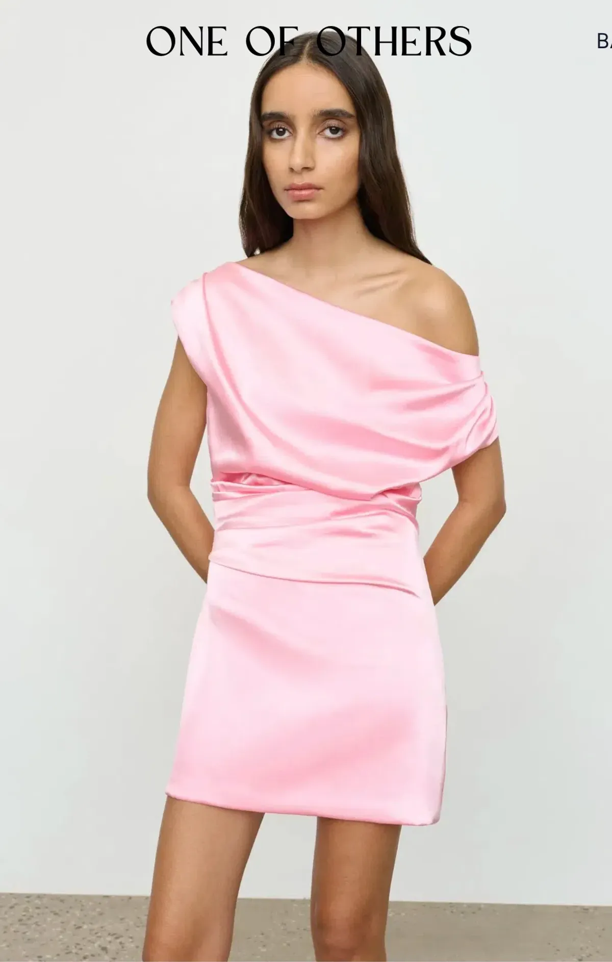 ONE OF OTHERS RHODE MINI SIZE 10 - Image 2