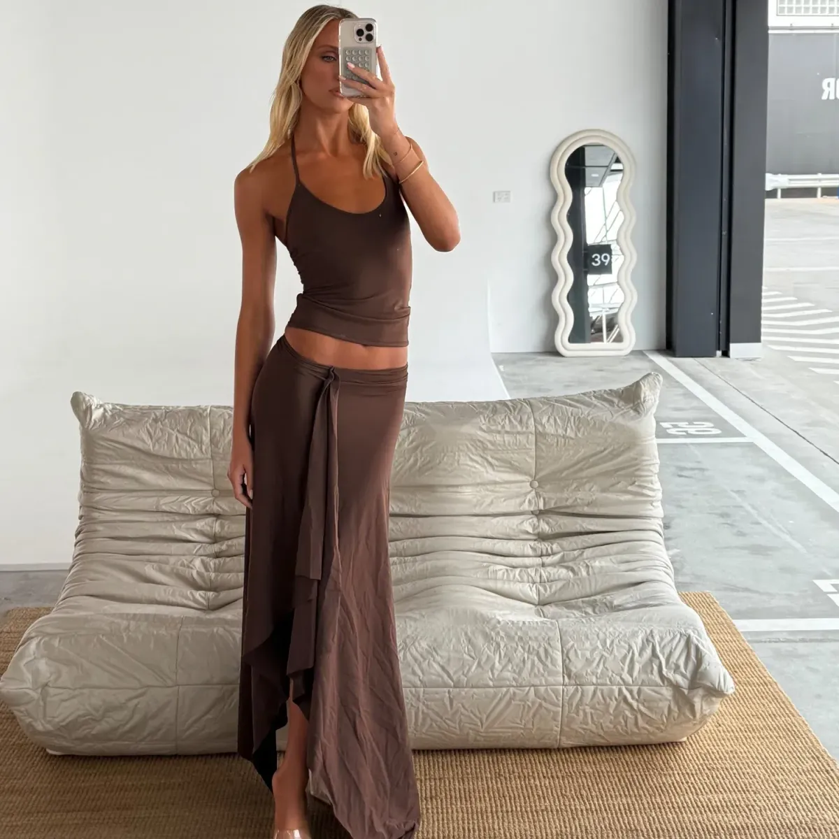 Mr Winston Jemima set in espresso - Image 1