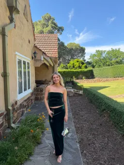 7th & York Emerald Green Set for rent on The Volte - image 1