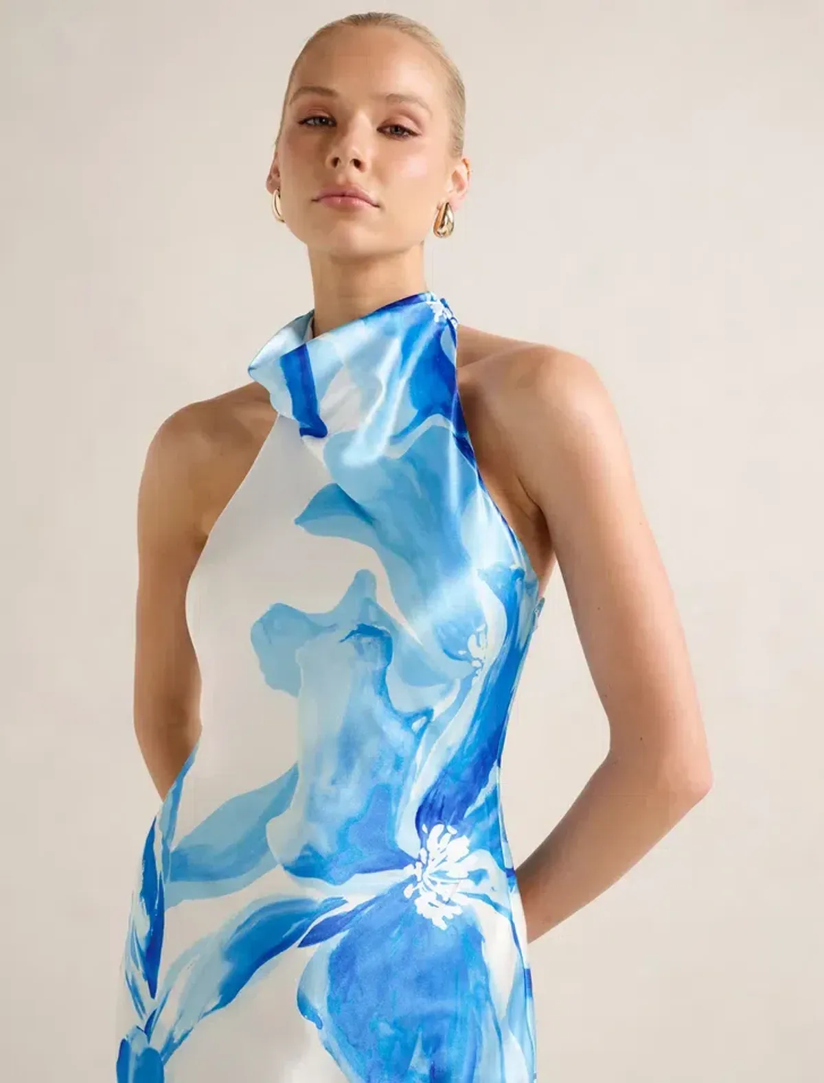 Forever New Clementine High Neck Satin Maxi Dress - Image 4