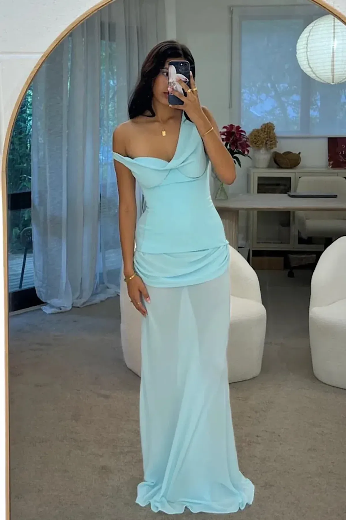 NATALIE ROLT CADENCE GOWN BABY BLUE SIZE 8 (1) - Image 4