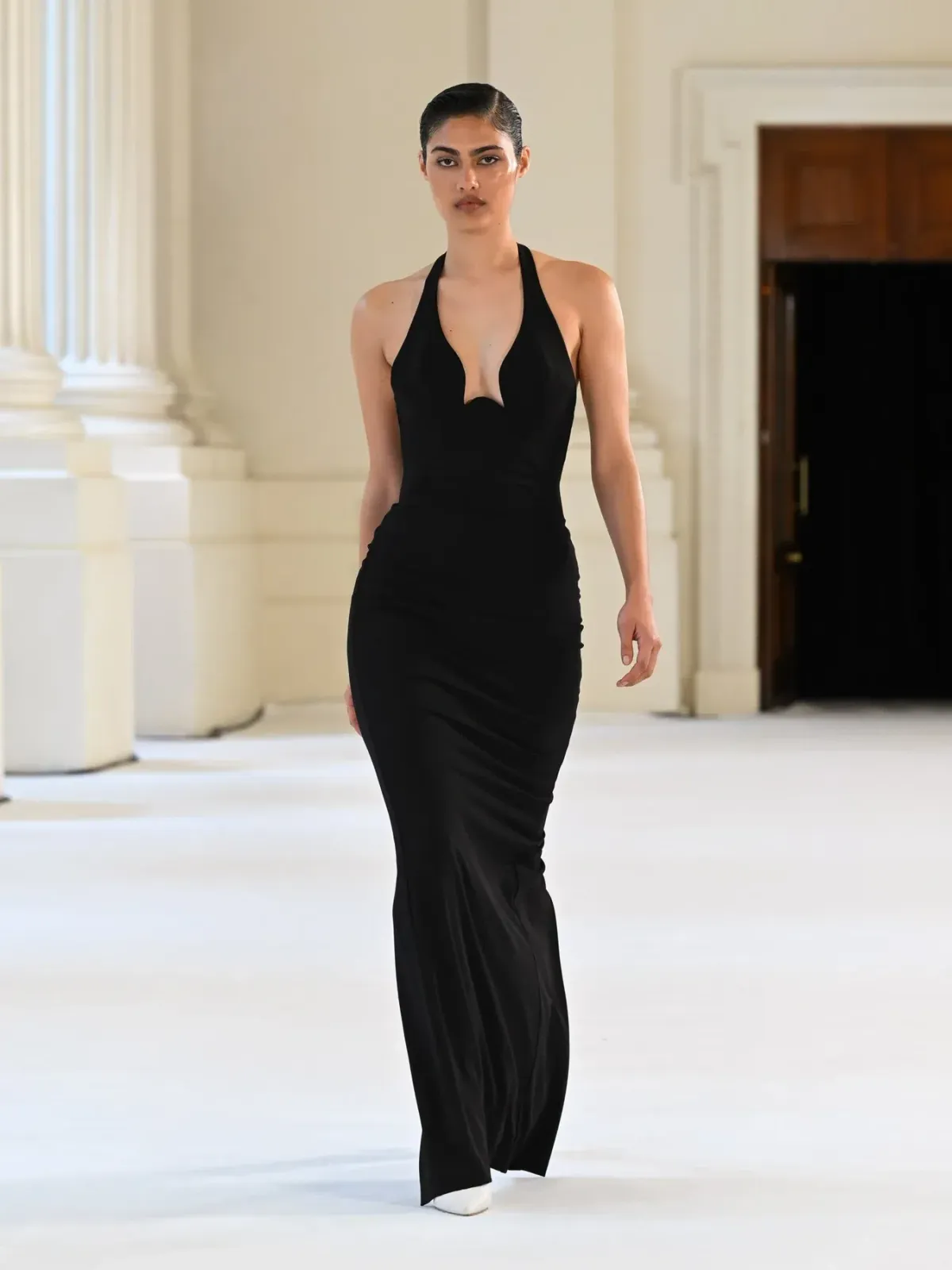 Effie Kats Starla Gown - Black Size S - Image 3