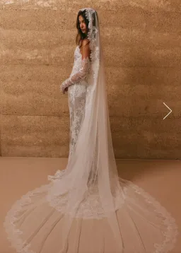 Grace Loves Lace Ophelia Wedding Veil for rent on The Volte - image 2