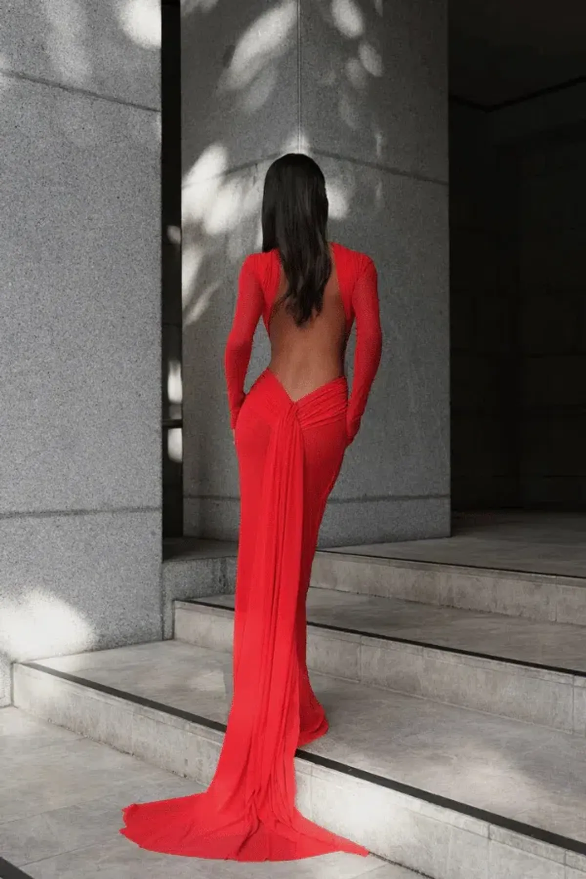 EFFIE KATS MONACO GOWN RED SIZE 10 (M) - Image 3