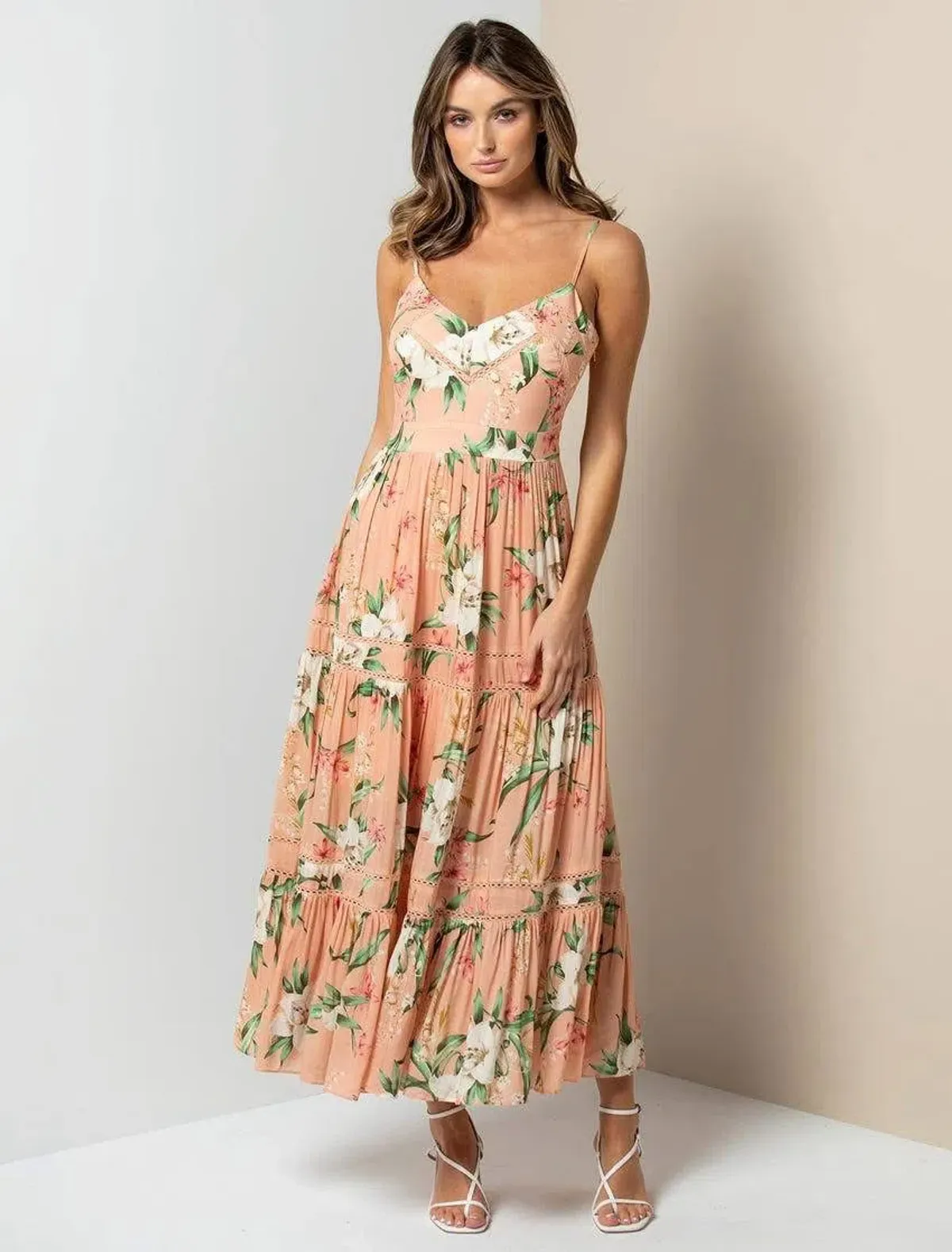 Forever New Tanya tiered midi dress Floral Size 4 - Image 1