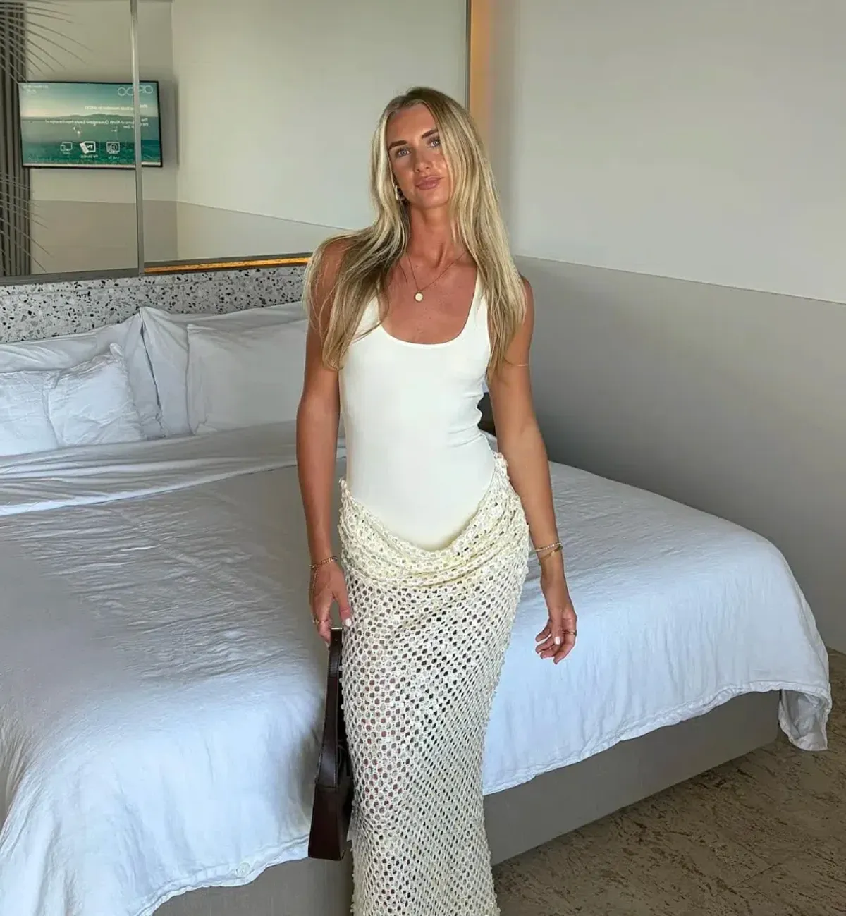 BENNI. Ariel Maxi Shell Size 10/AU M - Image 1