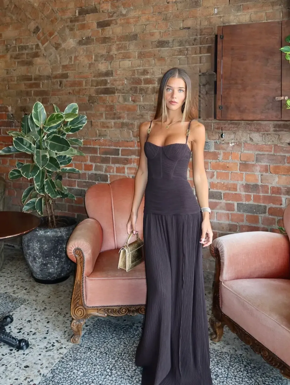 DOUBLE TIME PLEAT DRESS | DARK CHOCOLATE - Image 3