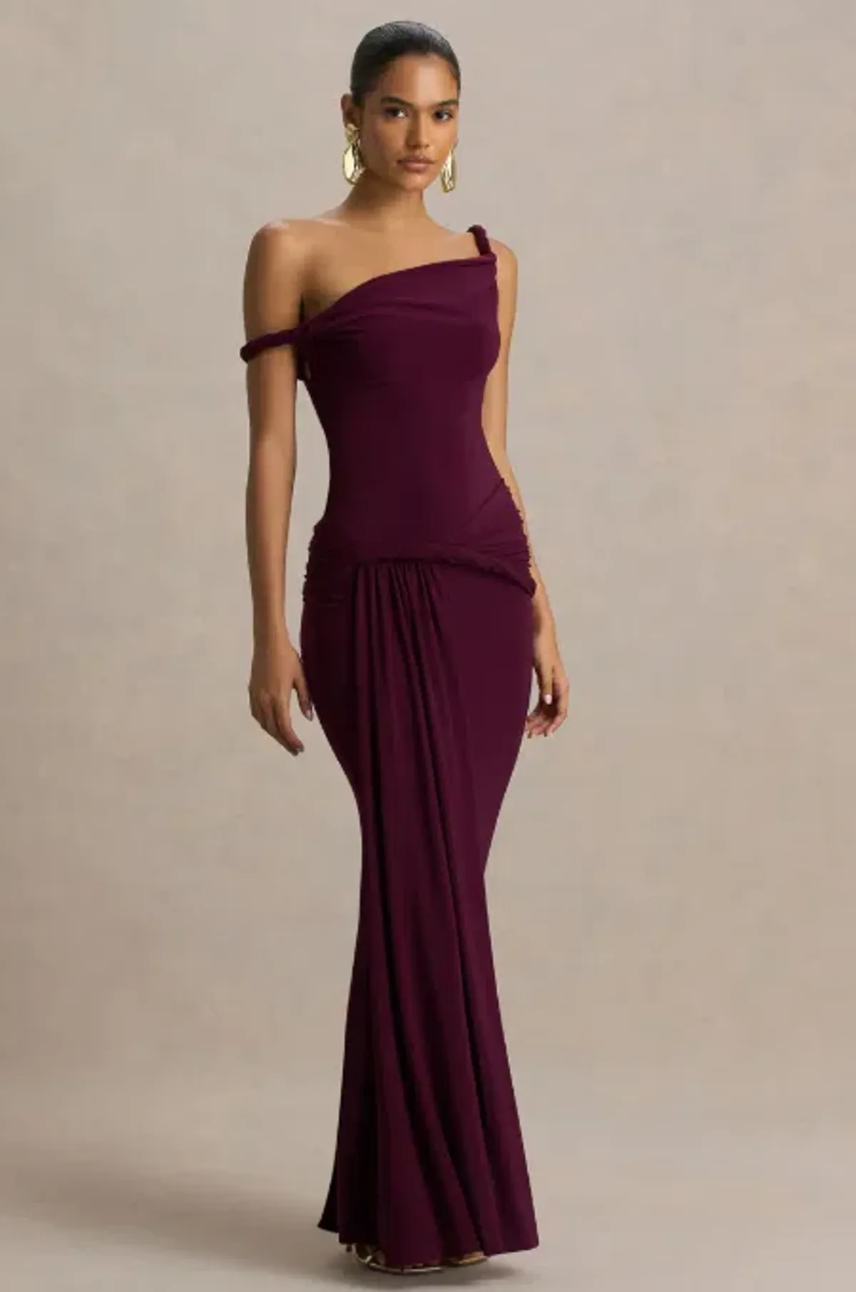 Club L London Tulisa Burgundy Asymmetric-Neck Maxi Dress With Twist Sleeves And Ruched Detailing Size 10 - Image 3