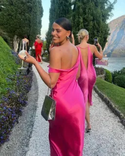 Natalie Rolt Monika Gown Pink Size 1 / AU 8 for rent on The Volte - image 2