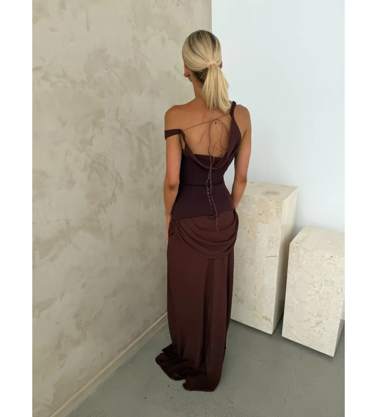 Natalie Rolt Cadence Gown Espresso Size 0 AU 6 - Image 5