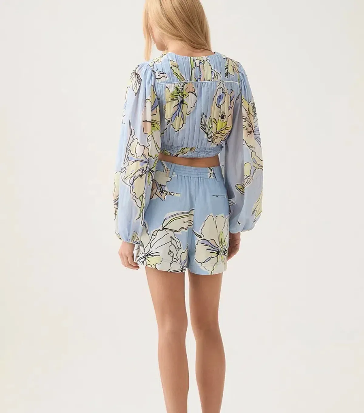 Aje Romantica Blue Shorts Size 8 - Image 3