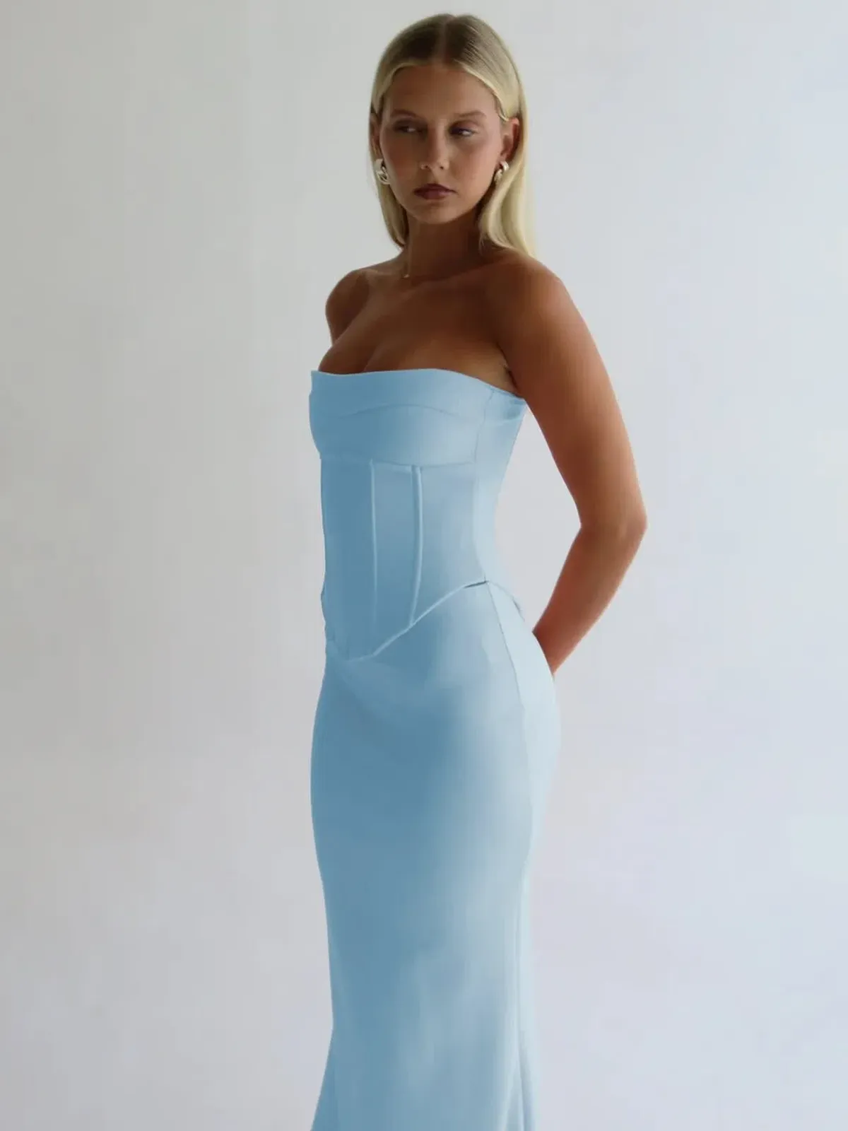 HNTR The Label Louie Gown in Baby Blue Size XS - Image 3