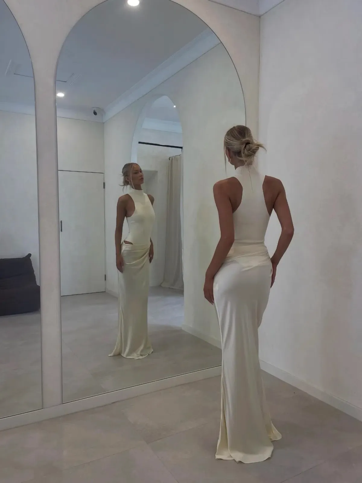 HENNE - Soraia Maxi Size 6 - Image 3