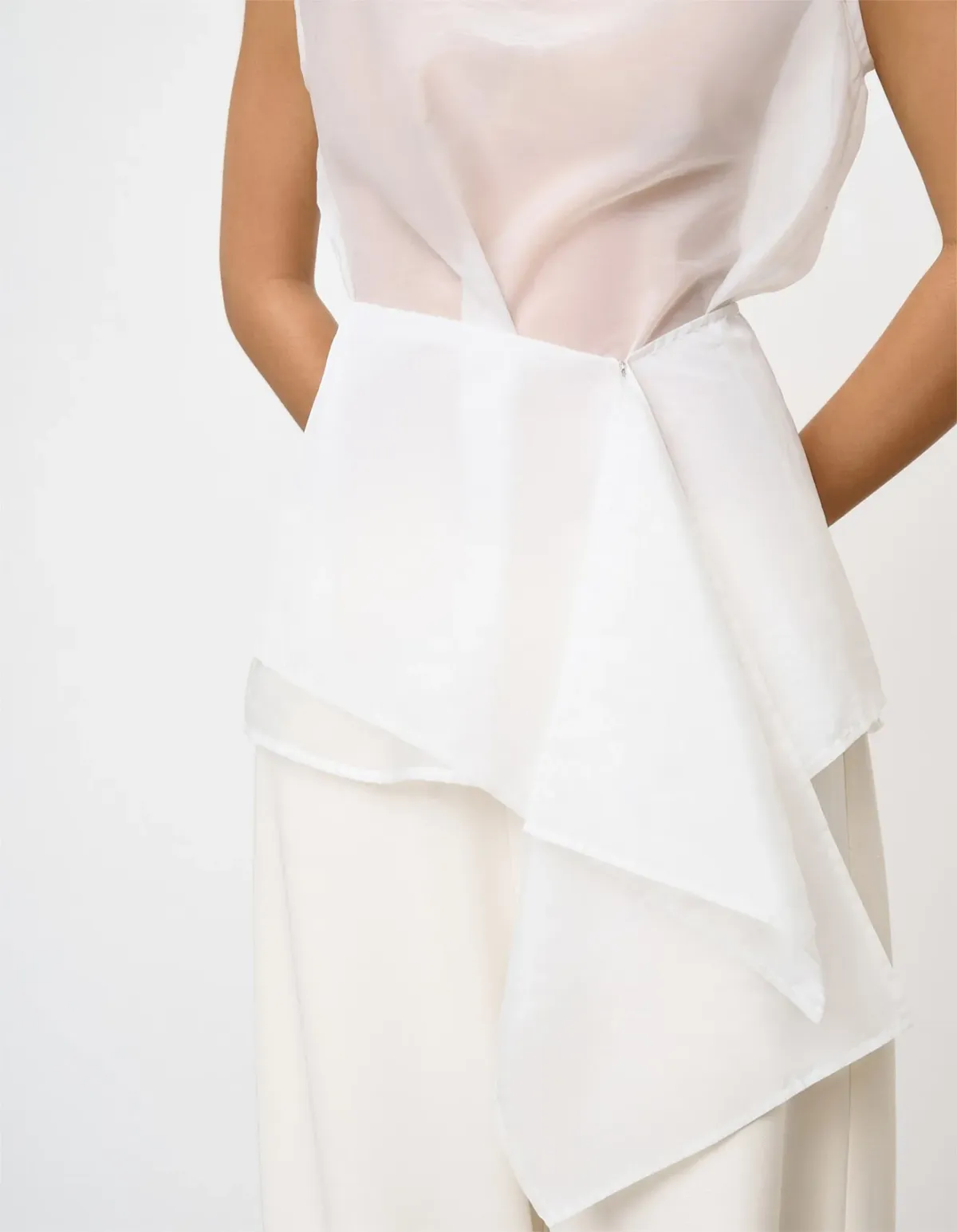 One Of Others Hazel Top White Size 8 - Image 8