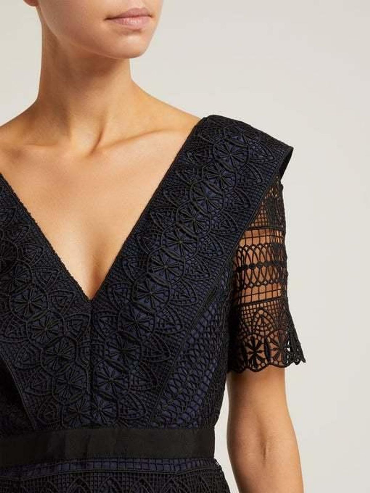 Self Portrait spiral Lace Midi Dress size 6 - Image 2