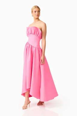 Elliatt Laurel Sleeveless Maxi Pink / Size 6 for rent on The Volte - image 2