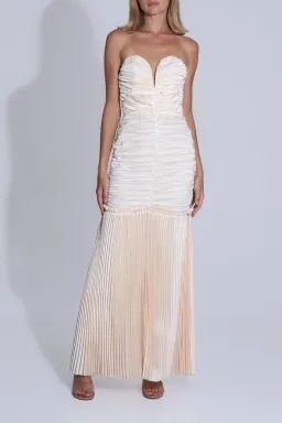Lidee Parlour Gown Dress In Cream / Ivory | Size AU 8 UK 8 US 4 | Bridal for rent on The Volte - image 3